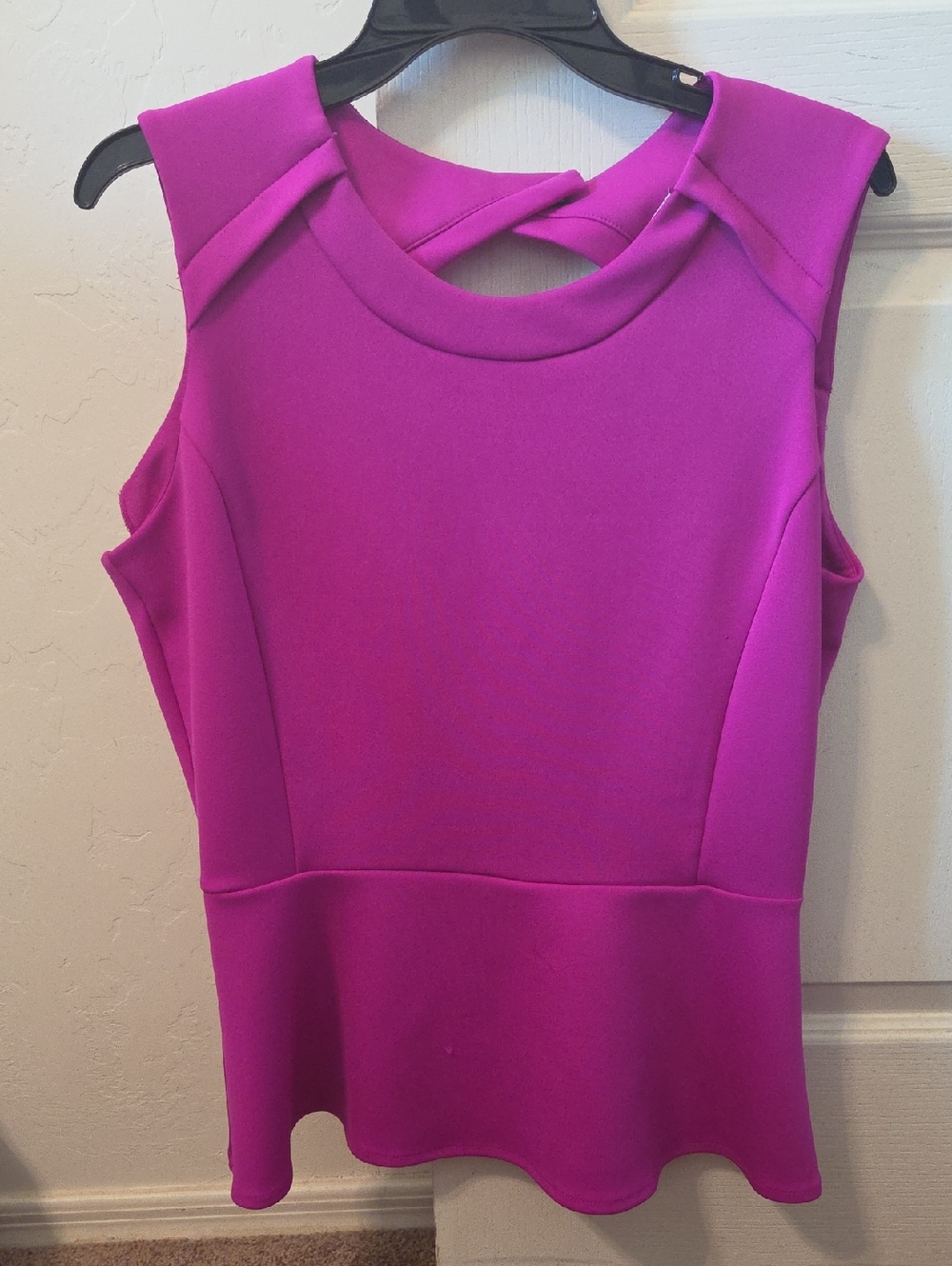 Worthington Bright Fuchsia Sleeveless Peplum Top
